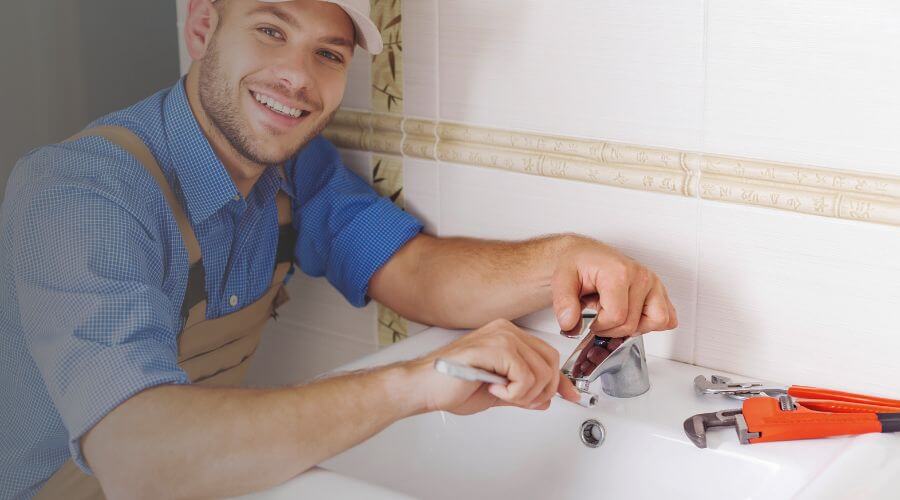 Handle or spout repair in Chesterville, OH